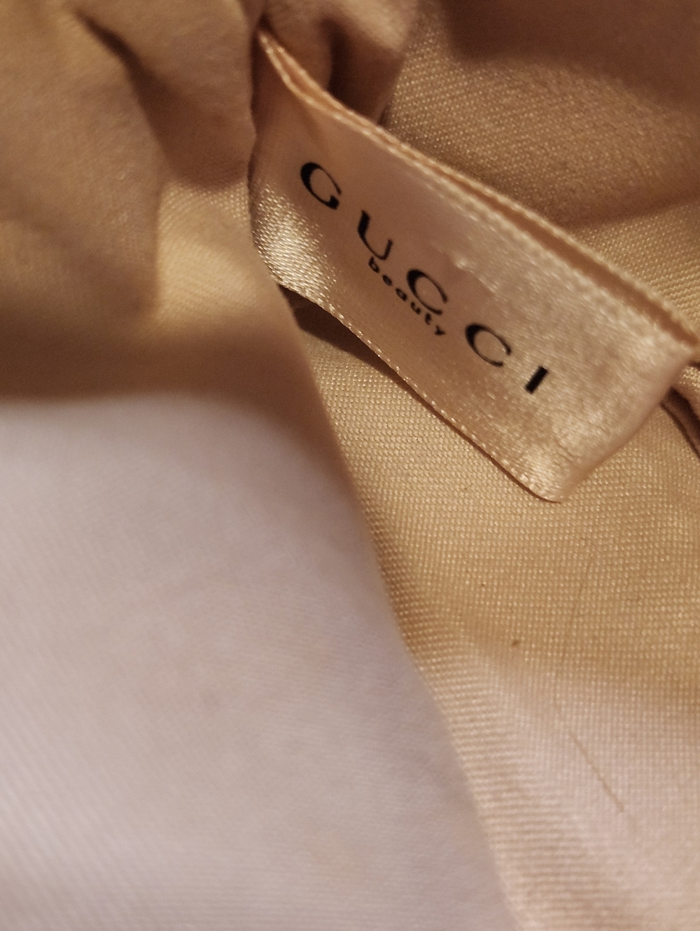Gucci Beauty Burgundy Cosmetic Pouch Set - Picture 7 of 8
